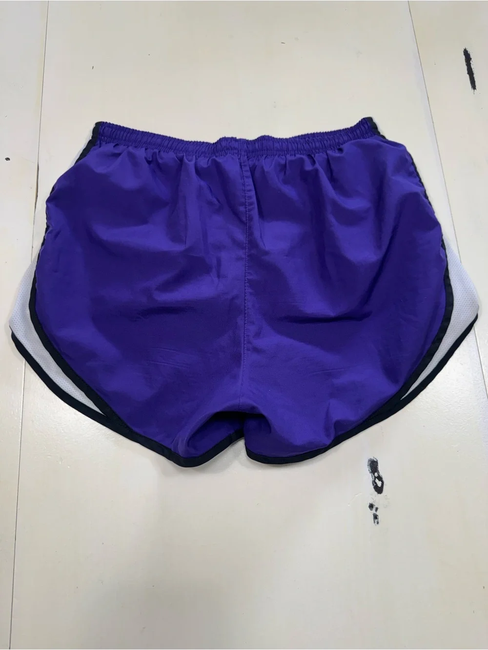 Women's Nike Dri-FIT Tempo Running Shorts - Size S
